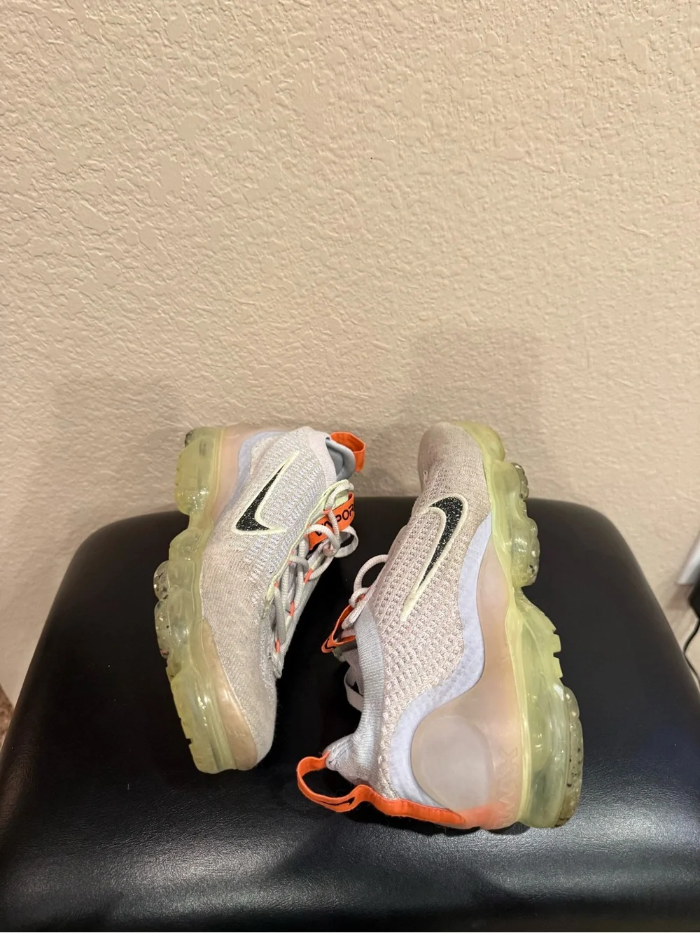 Women’s Nike Vapormax Flyknit (size 8)